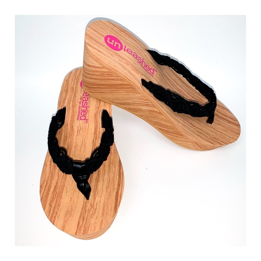 Unleashed - Crochet Thong Sandal